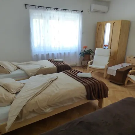דירה Pogacsas