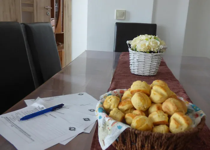 Pogacsas * Tokaj